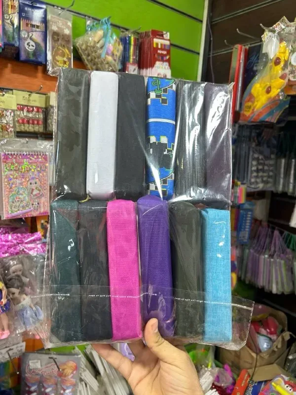 صورة مقلمة سوستة واحدة صغيرة