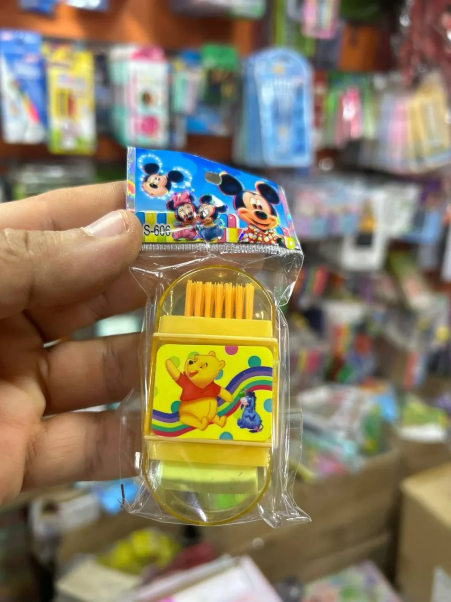 صورة 3 — براية + فرشة + أستكية 