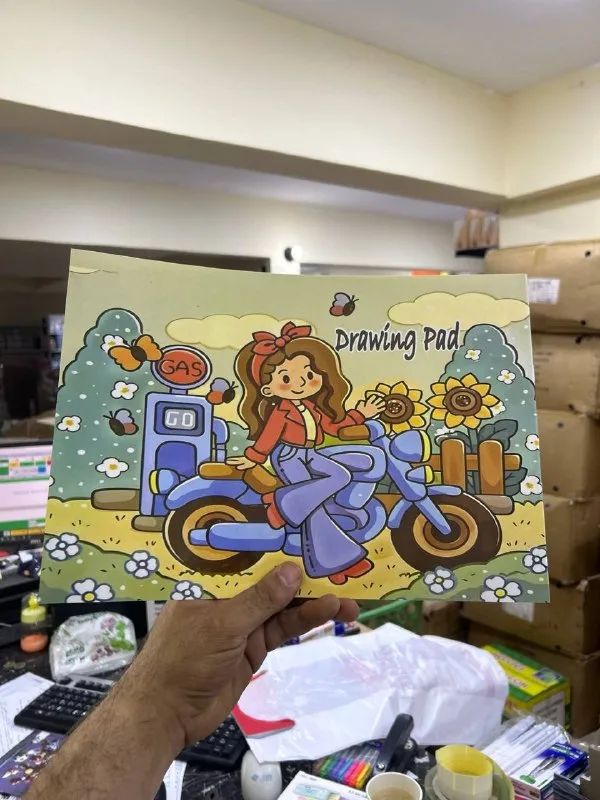 صورة 3 — باكو 10 كراسة رسم كبيرة M&T