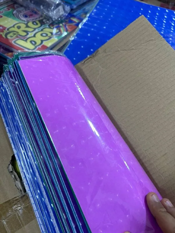 صورة 2 — كيس جلاد شفاف الوان 6 ق