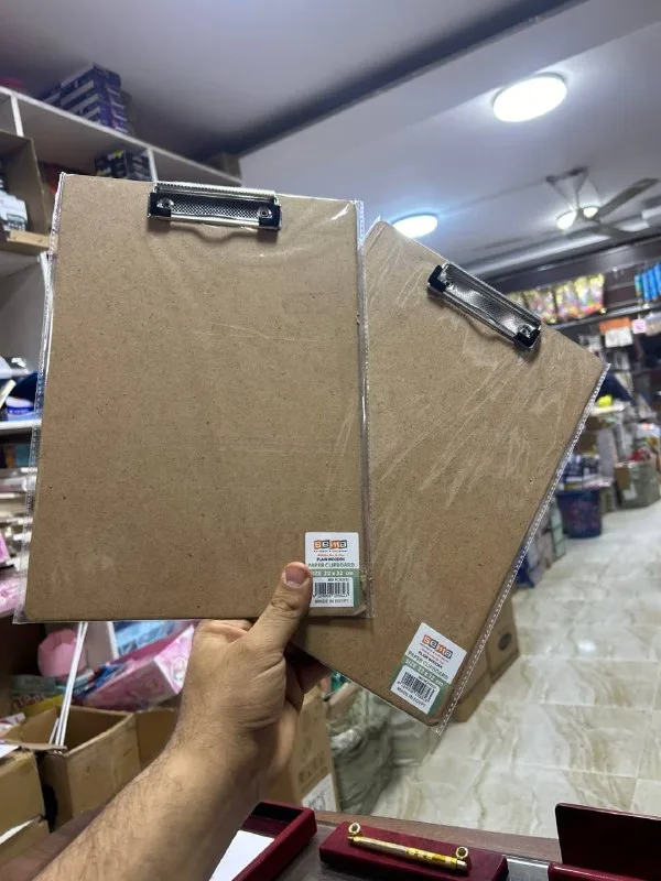صورة 3 — بلانشيطة خشب كرافت سادة