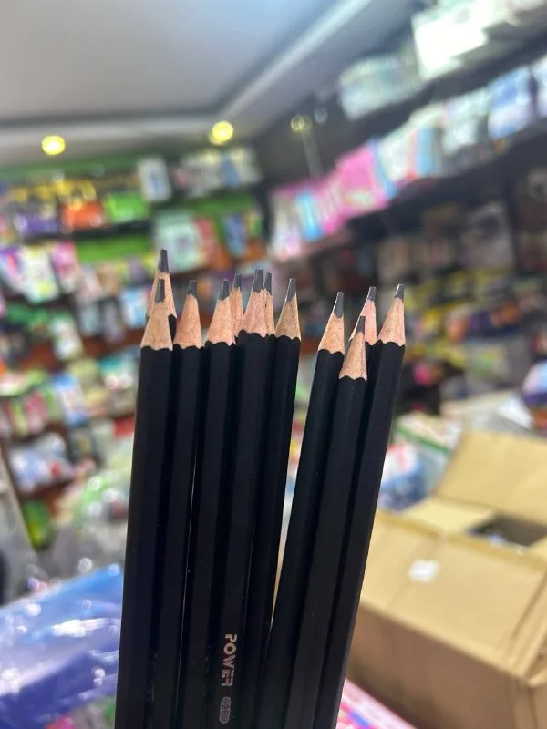 صورة 2 — علبة قلم رصاص خشب باستكية 3116