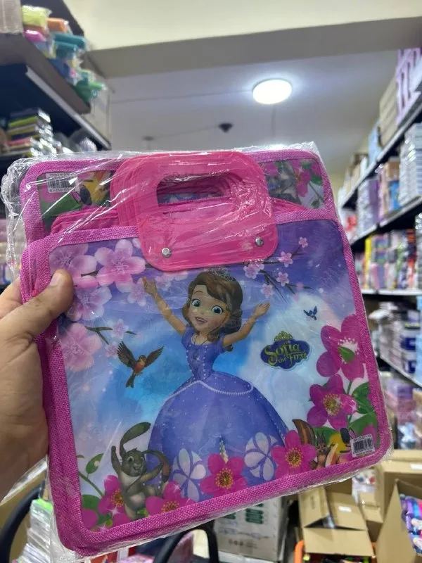 صورة 3 — شنطة حضانة بيد وسط 912-22